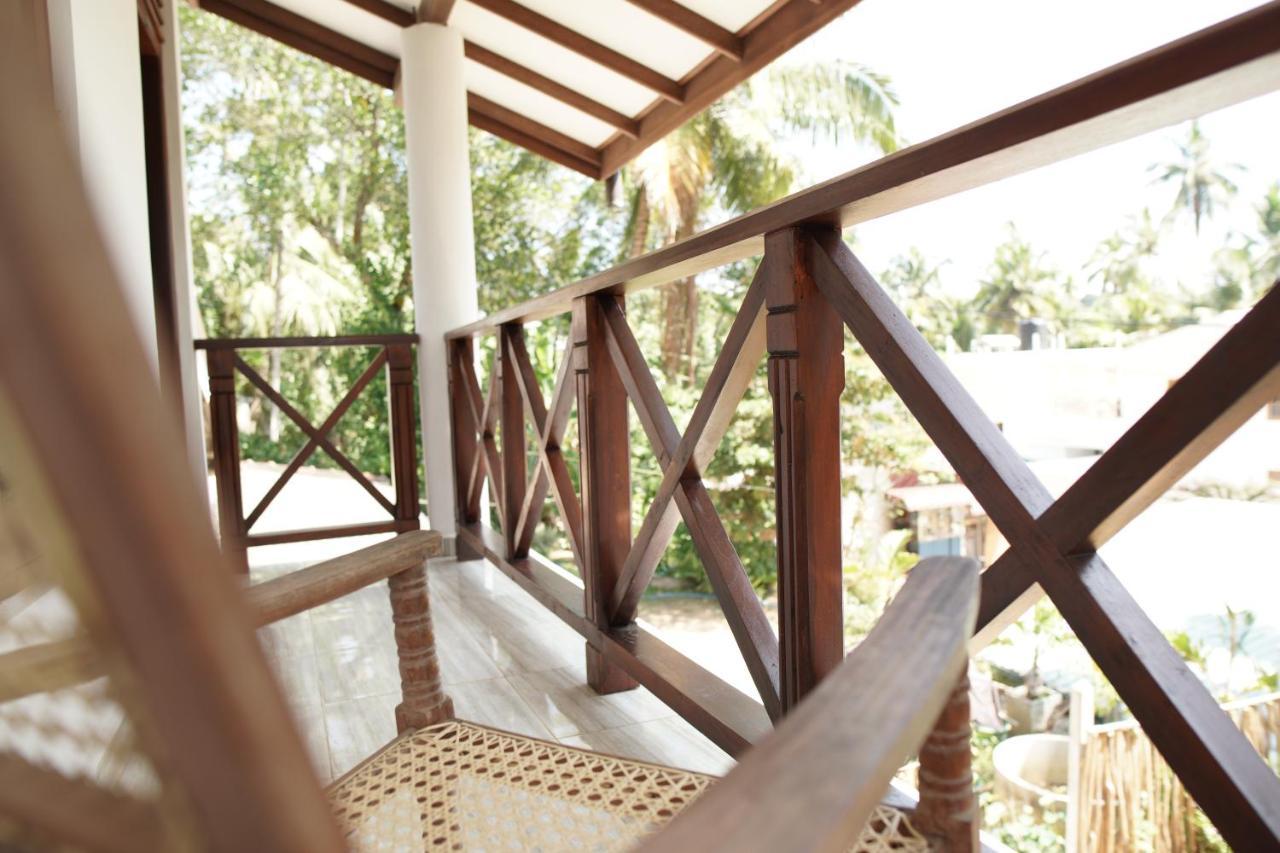 Surf Nest Hiriketiya Dickwella Exterior foto
