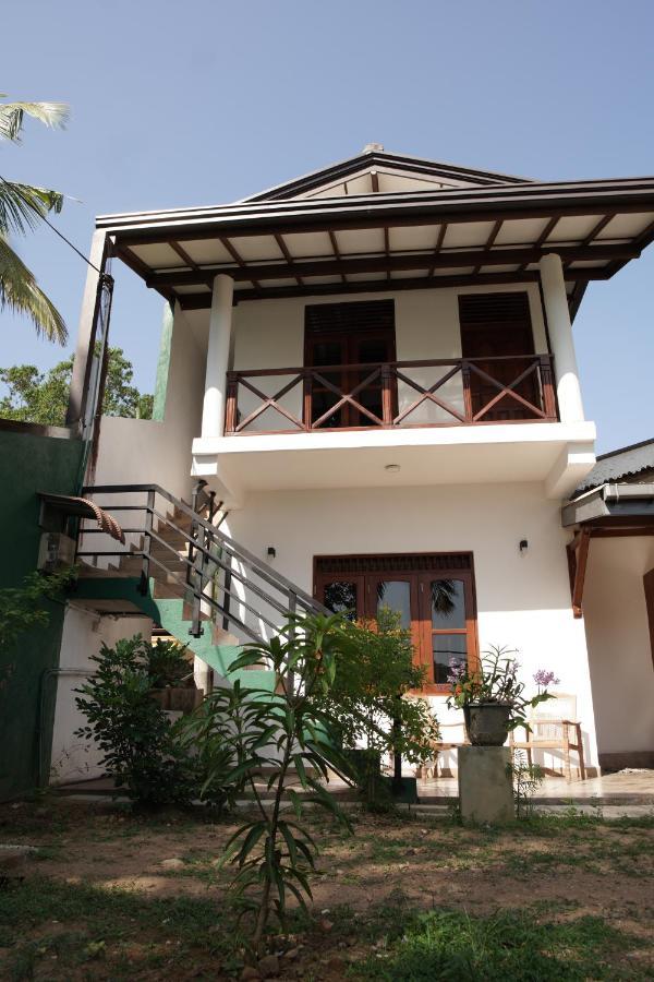 Surf Nest Hiriketiya Dickwella Exterior foto