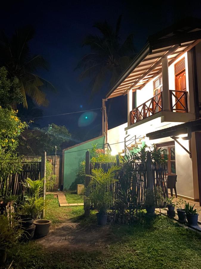 Surf Nest Hiriketiya Dickwella Exterior foto
